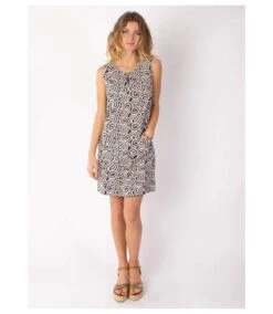 Robe Courte En Coton MARLA Sans Manches Imprimé Africain Coton Du Monde 5 Robe Courte En Coton MARLA Sans Manches Imprimé Africain Coton Du Monde -BelleTendance Soldes Boutique 2114587BB9218F27000EA99690FF68362F64AEF3A34EF63E646E2E619F51E4D8