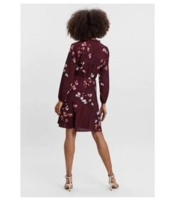 Vero Moda Robe Courtes 9 Vero Moda Robe Courtes -BelleTendance Soldes Boutique 7DDBB67DA70278AF68E36321EA01C5C1D6954D6E9F7BA5C0E14AE10B1C555C88