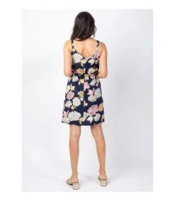 Robe Courte Fluide Ceinturée LENA Fleurie Bleu Coton Du Monde -BelleTendance Soldes Boutique 9E4FE3FEBA84413A4D1948D722B29D85FB3A1E5851F32D64CE4DD3F5E796CB9E